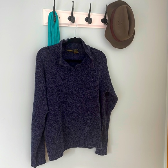 Vintage collared 1/4 button down East West Fashions - Picture 1 of 3